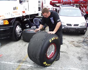 Round_tires.jpg