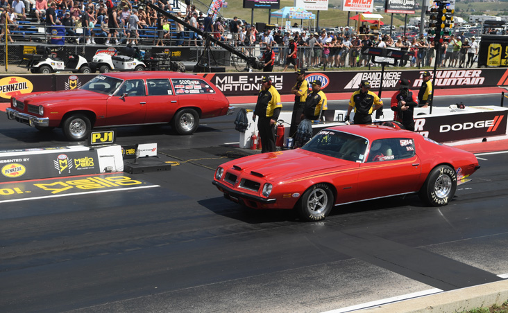 2022 2019 Pontiac Christmas Tournament Winner Jenkins, Riley lead winner's list at Dodge MileHigh NHRA Nationals