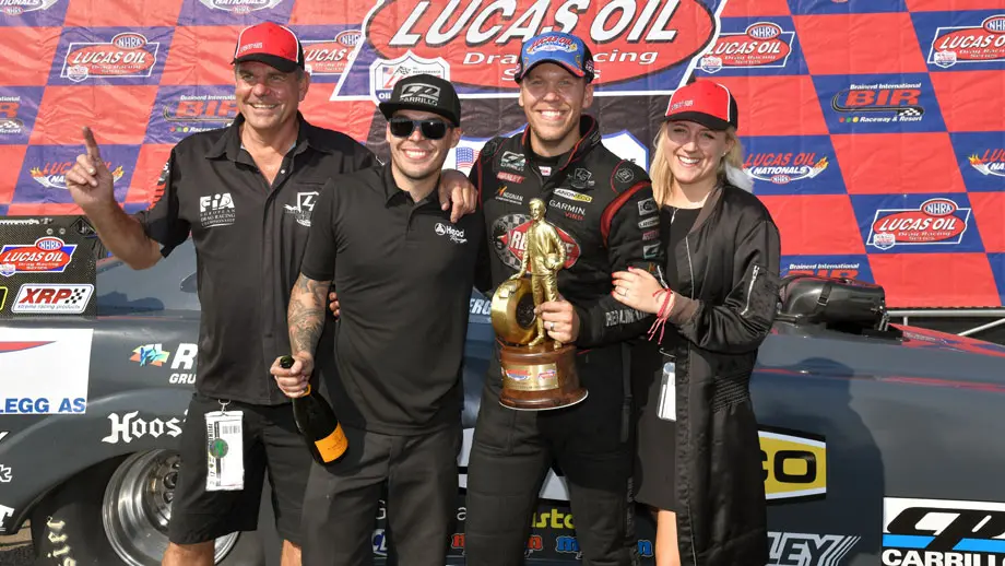 Johan Lindberg winner's circle