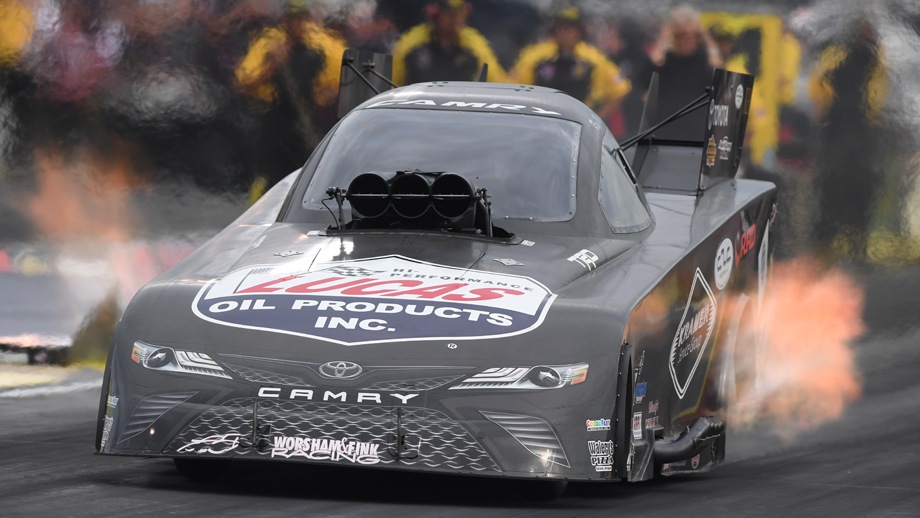 Nitro Funny Car rookie Ray Martin ready to take the sport's biggest stage |  NHRA