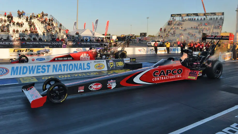 Advantage Steve Torrence as Top Fuel title comes down to the wire