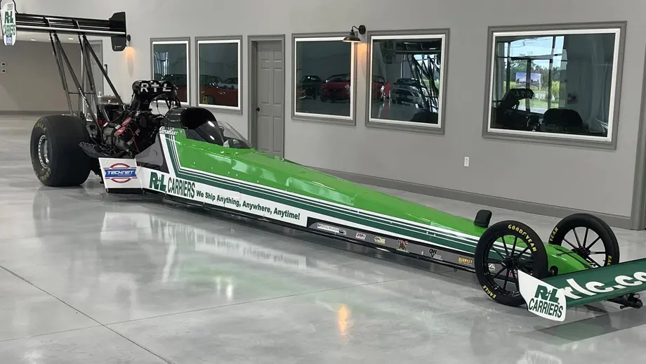 R+L Carriers joins Top Fuel's Josh Hart for Summit Racing