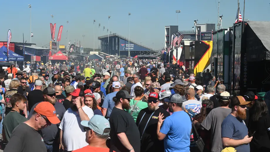 Sold out World Wide Technology Raceway