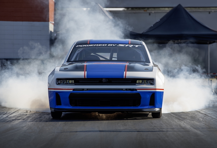 2026 Dodge Charger Hustle Stuff Drag Pak by Direct Connection makes world debut