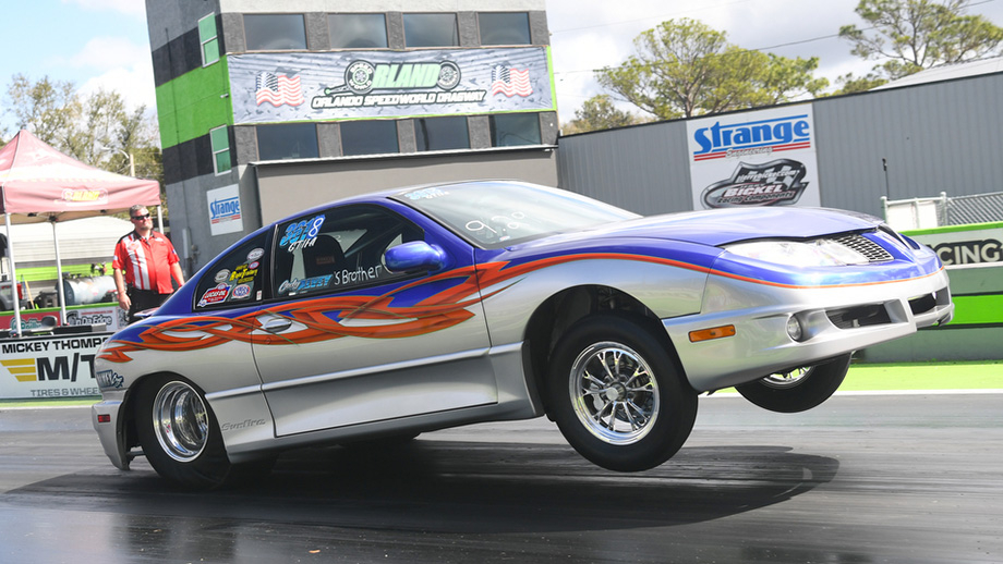 Alveys make headlines at Orlando Speed World Dragway Division 2