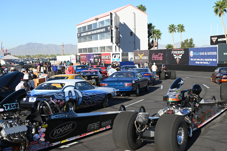 Sportsman racers to the staging lanes!
