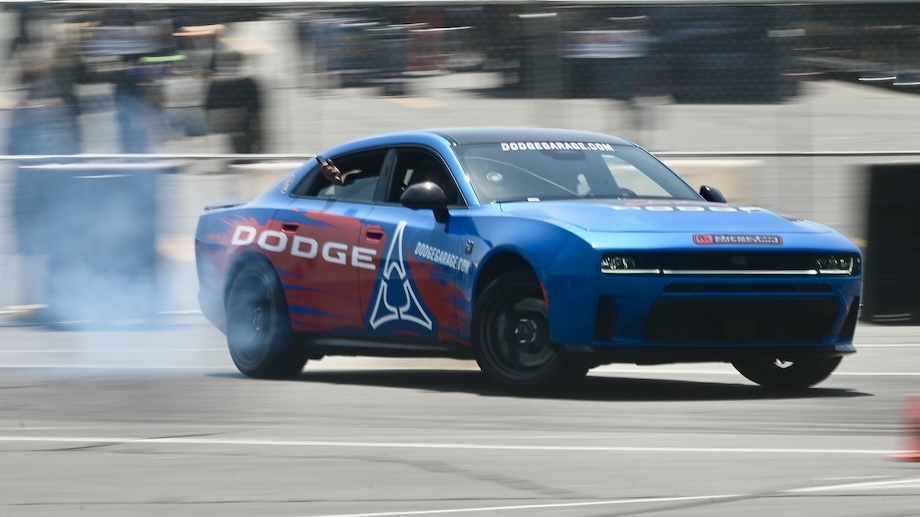 Dodge Charger thrill ride 