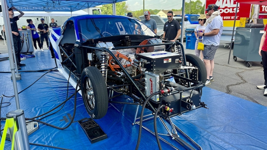 Ford Racing Mustang Cobra Jet 2200 