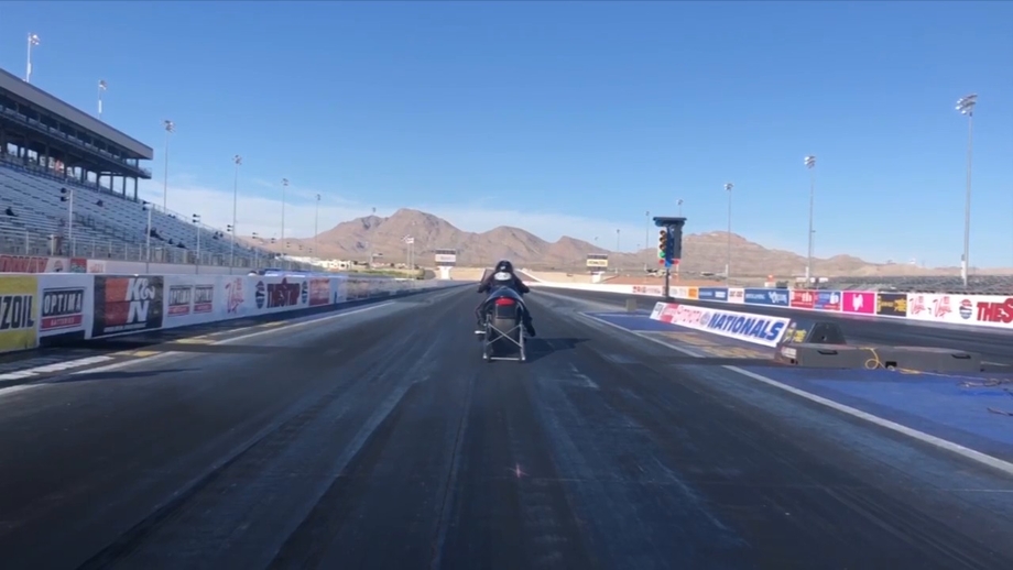 Jianna Salinas completes Pro Stock Motorcycle licensing laps | NHRA