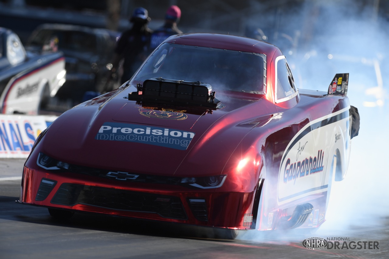 Dodge NHRA Finals presented by Pennzoil Saturday photo gallery | NHRA