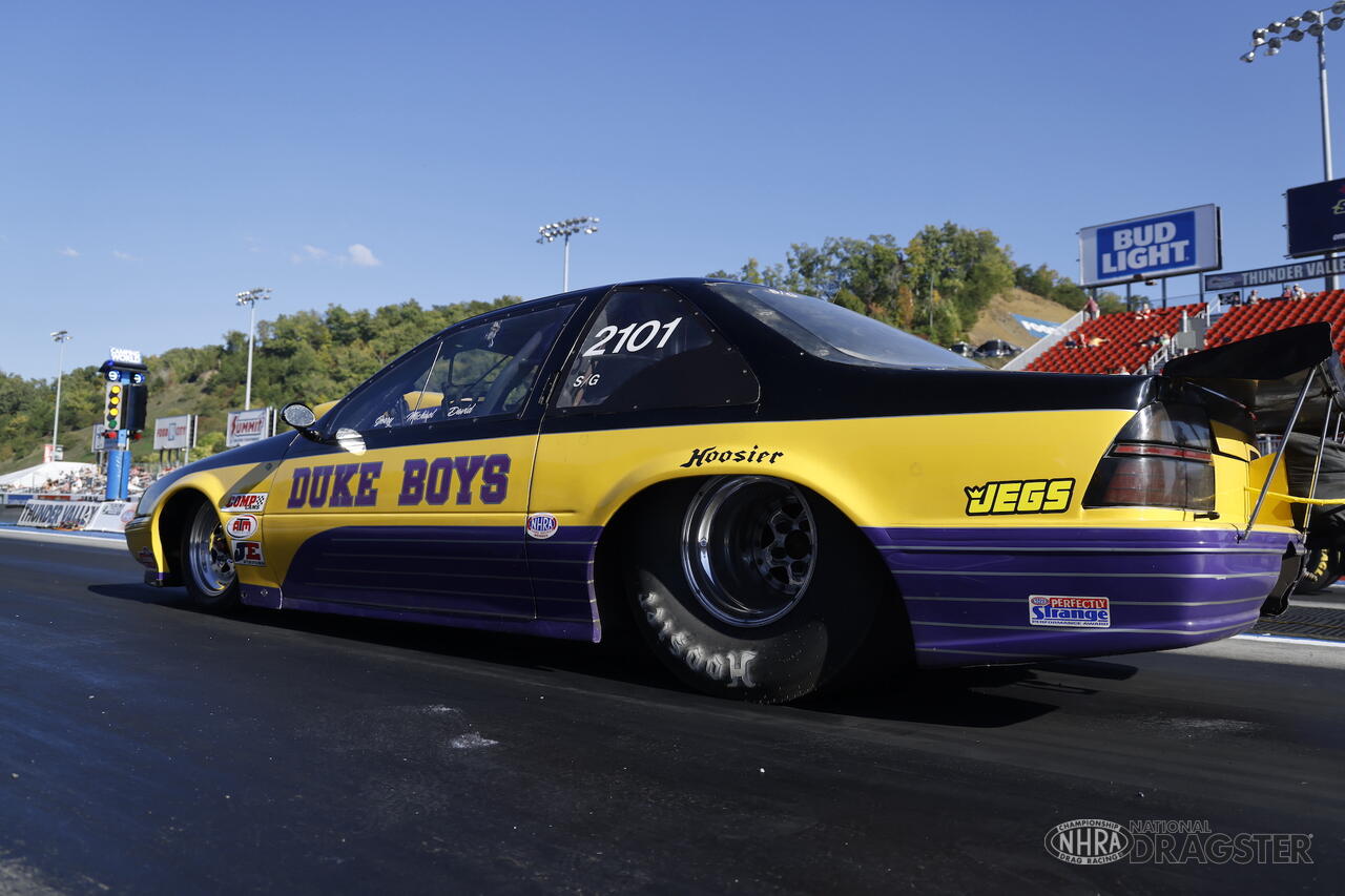 NHRA Thunder Valley Nationals Friday photo gallery NHRA