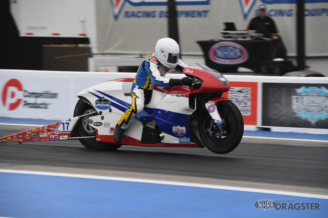 Gerber Collision & Glass Route 66 NHRA Nationals Friday photo gallery ...