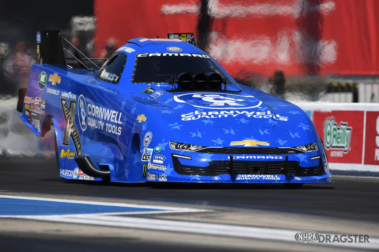 Gerber Collision & Glass Route 66 NHRA Nationals Sunday photo gallery
