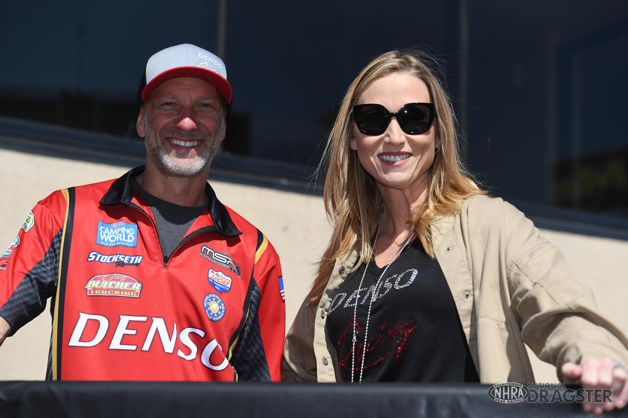 Gerber Collision & Glass Route 66 NHRA Nationals Sunday photo gallery