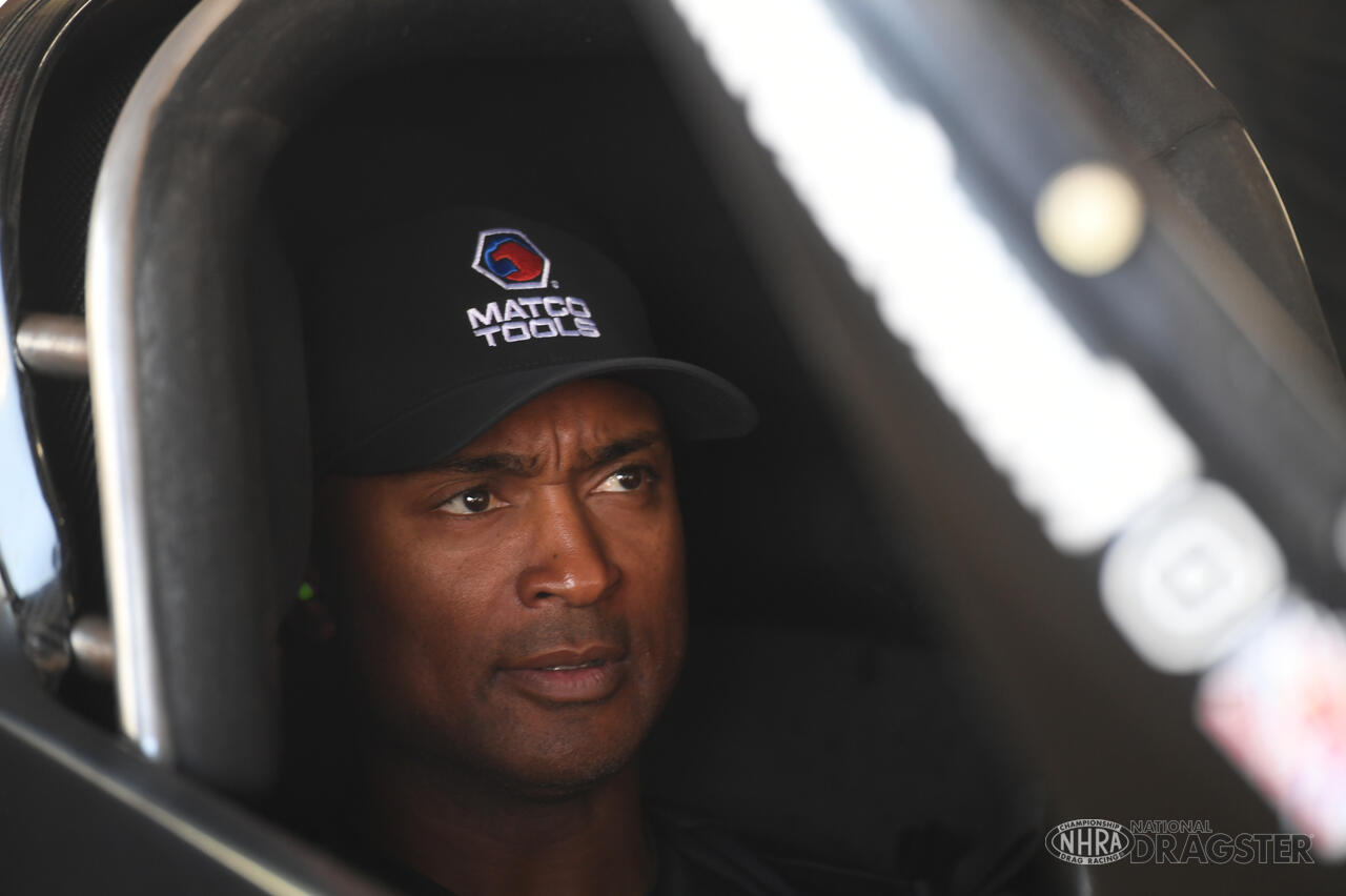 NHRA New England Nationals Friday photo gallery NHRA