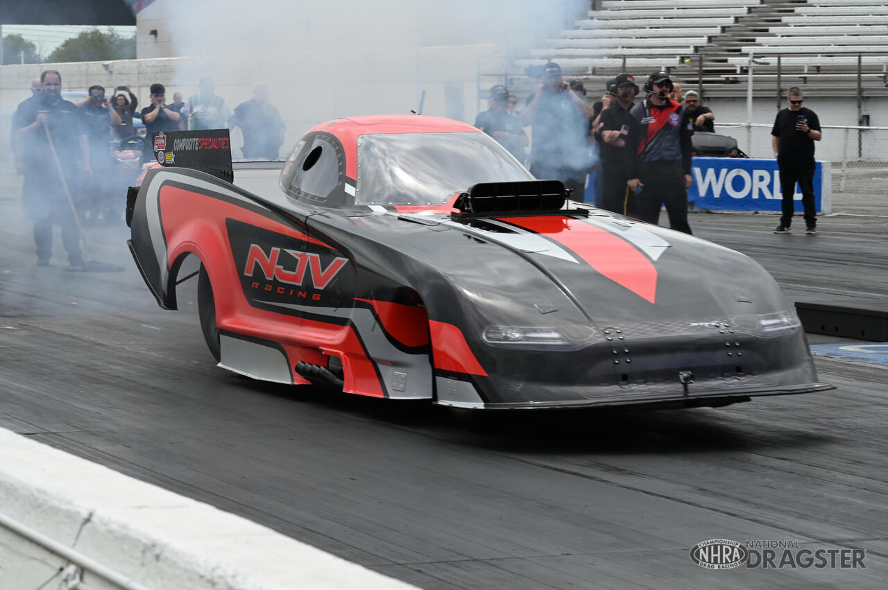 Stewart and Gordon shine during wild Cleetus & Cars event at Indy | NHRA