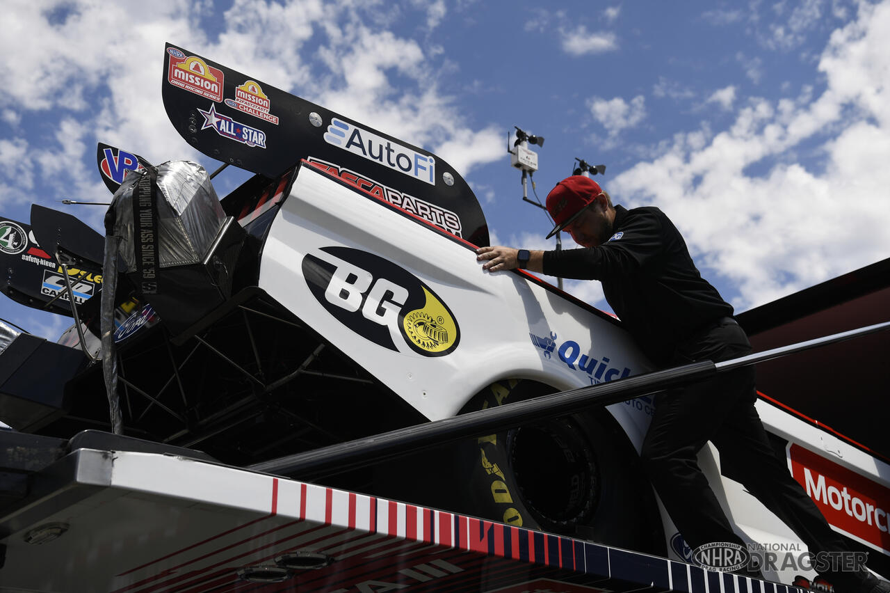 Denso NHRA Sonoma Nationals Friday Gallery | NHRA