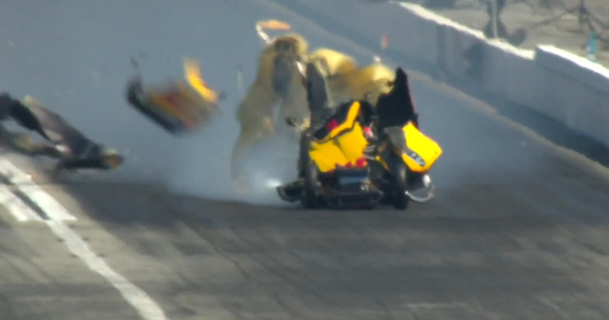 J.R. Todd rides out blower explosion at 2023 Winternationals