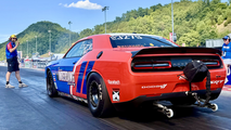 Flexjet NHRA Factory Stock Showdown's Raymond Nash is chasing a family dream in Thunder Valley