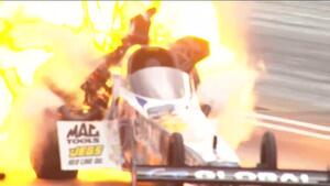 Shawn Langdon&#039;s engine explodes during qualifying at the Thunder Valley Nationals