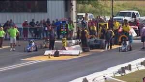 Junior Dragsters Race at the AAA Insurance NHRA Midwest Nationals