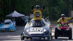 Ron Capps talks pressure inside a Funny Car at the 2019 Virginia NHRA Nationals
